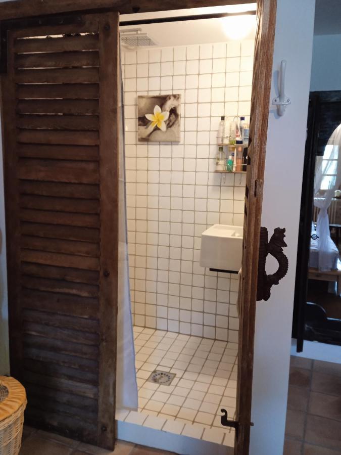 Chez Karine Bed & Breakfast Ceyzerieu Ngoại thất bức ảnh